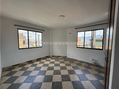 Apartamento de 3 alcobas en venta en La Piñuela, Medellín, 81 m² · foto 9 de 13