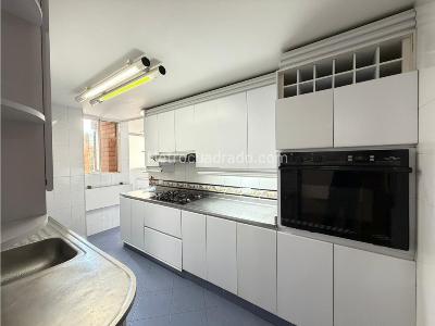 Apartamento de 5 alcobas en venta en Las Acacias, Medellín, 170 m² · foto 4 de 20