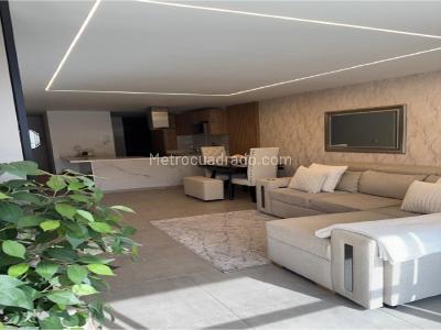 Apartamento de 3 alcobas en venta en Calasanz, Medellín, 92 m² · foto 2 de 17