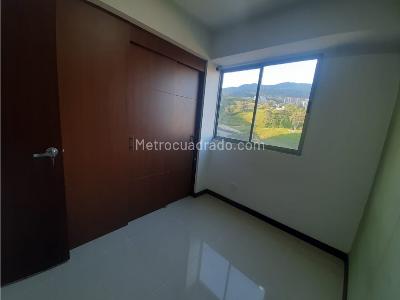Casa de 3 alcobas en venta en Calasanz, Medellín, 68 m² · foto 4 de 20