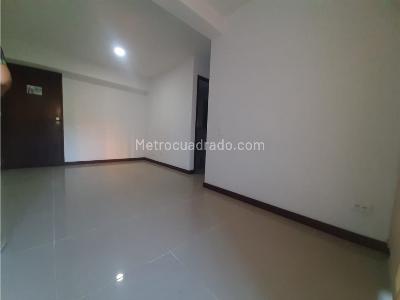 Casa de 3 alcobas en venta en Calasanz, Medellín, 68 m² · foto 15 de 20