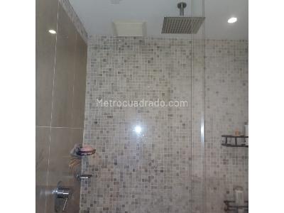 Apartamento de 2 alcobas en venta en Loma De Los Bernal, Medellín, 51 m² · foto 10 de 20
