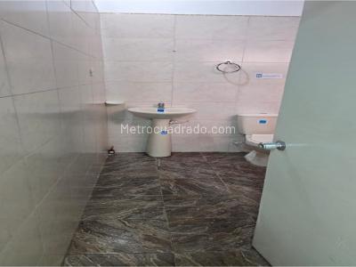 Casa de 5 alcobas en venta en Suramericana, Medellín, 165 m² · foto 12 de 20
