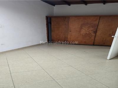Casa de 5 alcobas en venta en Suramericana, Medellín, 165 m² · foto 19 de 20