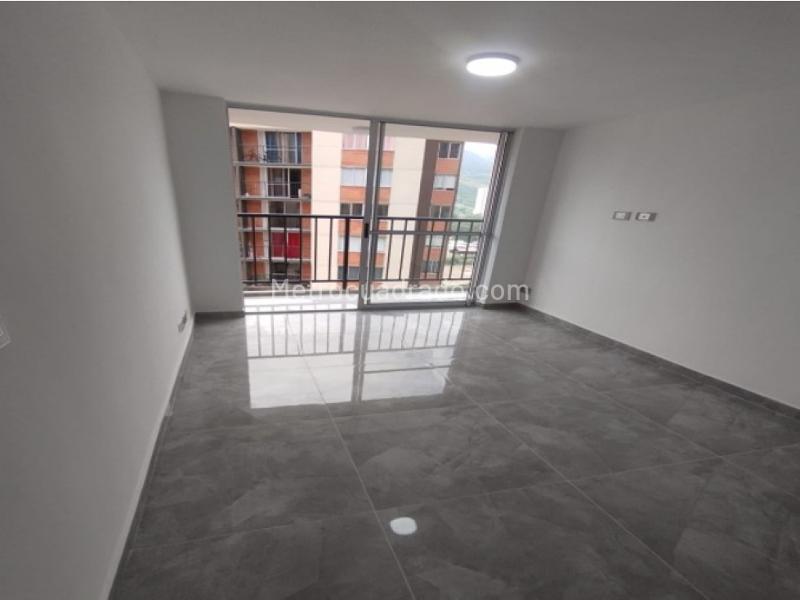 Piso – Bello - Vista 3