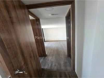 Apartamento de 2 alcobas en venta en Envigado, Envigado, 62 m² · foto 6 de 18