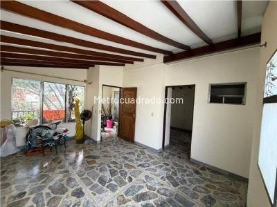 Casa de 3 alcobas en venta en La Gloria, Medellín, 92 m² · foto 17 de 18