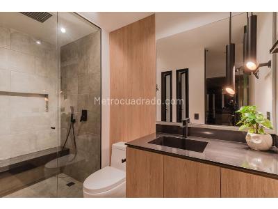 Apartamento de 2 alcobas en venta en El Poblado, Medellín, 128 m² · foto 13 de 16