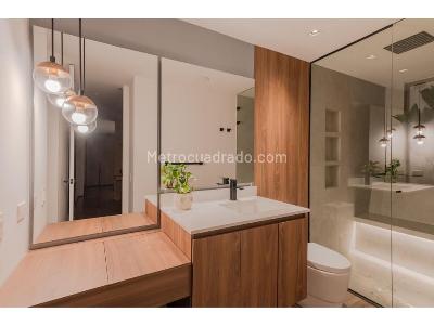 Apartamento de 2 alcobas en venta en El Poblado, Medellín, 128 m² · foto 15 de 16