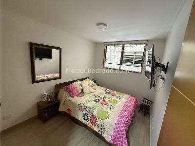 Casa de 5 alcobas en venta en Simón Bolívar, Medellín, 143 m² · foto 13 de 20
