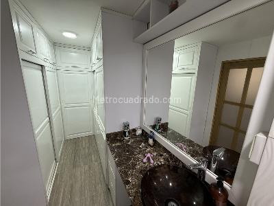 Casa de 5 alcobas en venta en Simón Bolívar, Medellín, 143 m² · foto 18 de 20
