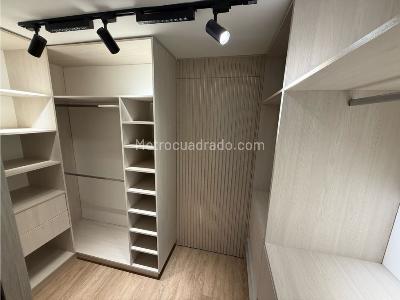 Apartamento de 3 alcobas en venta en Zona 2, Envigado, 113 m² · foto 15 de 20