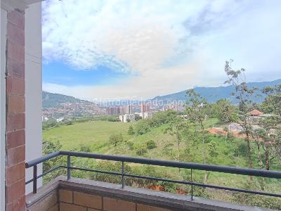 Apartamento de 3 alcobas en arriendo en Florida Norteamerica, Bello, 61 m² · foto 10 de 20