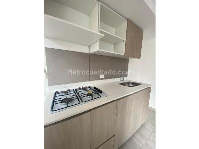 Apartamento de 3 alcobas en venta en Monteclaro, Medellín, 44 m² · foto 4 de 12