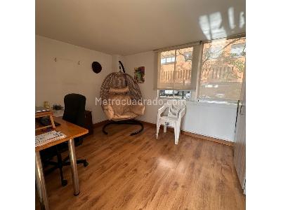 Apartamento de 2 alcobas en venta en Poblado Las Palmas, Medellín, 65 m² · foto 4 de 6