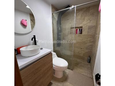Apartamento de 2 alcobas en venta en Poblado Las Palmas, Medellín, 65 m² · foto 6 de 6