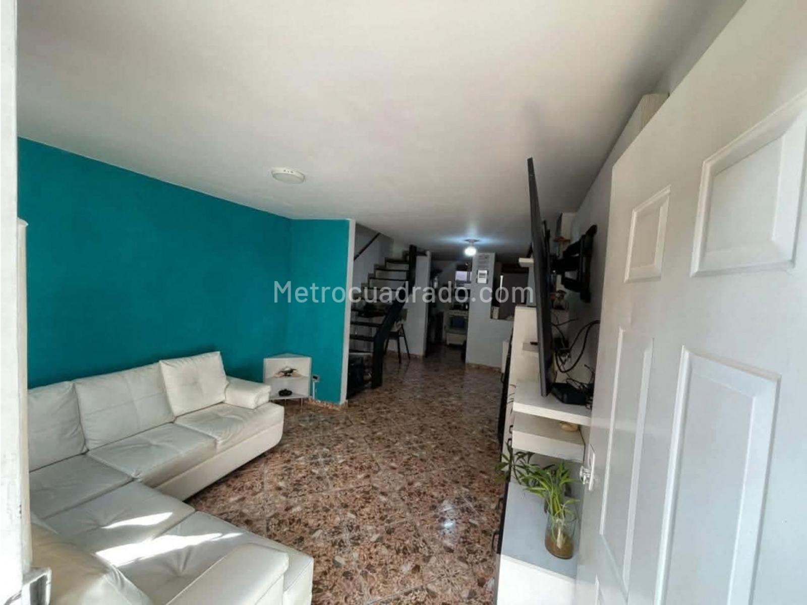 Casa de 3 habitaciones en venta en Rodeo Alto, Medellín — imagen 1 de 20