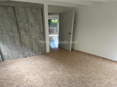 Apartamento de 2 alcobas en venta en La Pradera, Medellín, 54 m² · foto 7 de 20