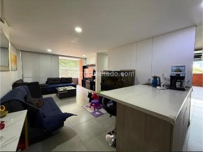 Apartamento de 3 alcobas en venta en La Colina, Medellín, 95 m² · foto 14 de 20