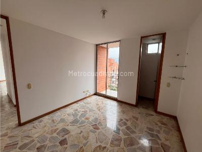 Apartamento de 3 alcobas en venta en La Almeria, Medellín, 85 m² · foto 19 de 20