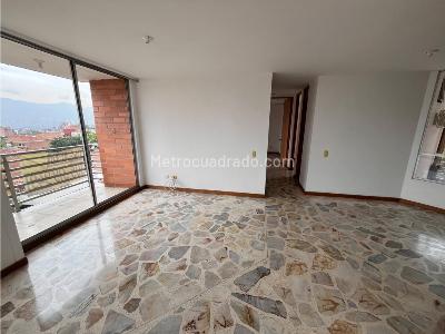 Apartamento de 3 alcobas en venta en La Almeria, Medellín, 85 m² · foto 6 de 20