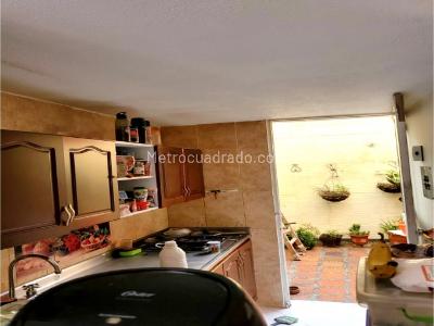 Casa de 3 alcobas en venta en Robledo, Medellín, 85 m² · foto 17 de 20