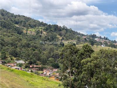 Apartamento de 3 alcobas en venta en Robledo, Medellín, 45 m² · foto 2 de 20