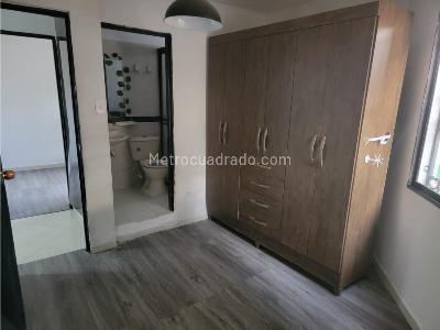Apartamento de 3 alcobas en venta en El Velodromo, Medellín, 70 m² · foto 16 de 20