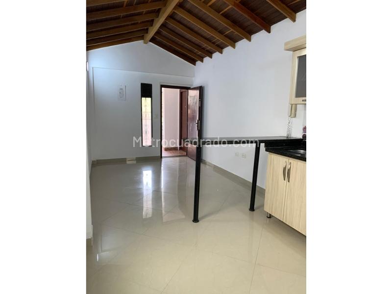 3BR Apartment for Rent in Santa Ana, Bello - 3