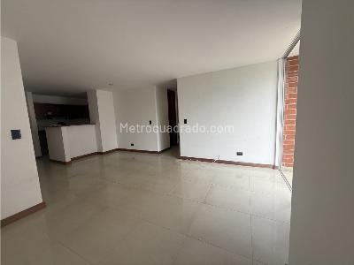 Apartamento de 3 alcobas en arriendo en Cumbres, Envigado, 104 m² · foto 4 de 20