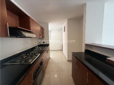 Apartamento de 3 alcobas en arriendo en Cumbres, Envigado, 104 m² · foto 6 de 20