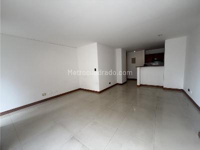 Apartamento de 3 alcobas en arriendo en Cumbres, Envigado, 104 m² · foto 7 de 20