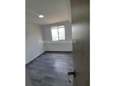 Apartamento de 2 alcobas en arriendo en Rodeo Alto, Medellín, 64 m² · foto 8 de 20