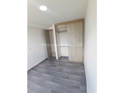 Apartamento de 2 alcobas en arriendo en Rodeo Alto, Medellín, 64 m² · foto 9 de 20