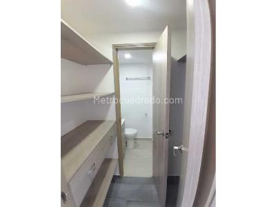 Apartamento de 2 alcobas en arriendo en Rodeo Alto, Medellín, 64 m² · foto 13 de 20