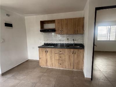 Apartamento de 2 alcobas en arriendo en La Pilarica, Medellín, 65 m² · foto 3 de 14