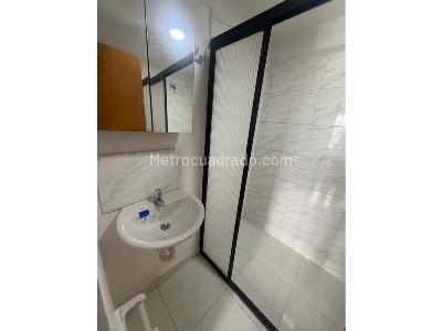 Apartamento de 2 alcobas en arriendo en La Pilarica, Medellín, 65 m² · foto 10 de 14