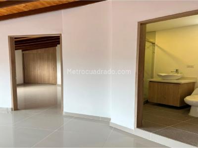 Apartamento de 3 alcobas en venta en El Danubio, Medellín, 77 m² · foto 19 de 20