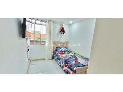 Apartamento de 3 alcobas en venta en Los Colores, Medellín, 114 m² · foto 9 de 20