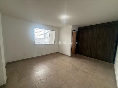 Apartamento de 2 alcobas en arriendo en La Pilarica, Medellín, 65 m² · foto 11 de 14