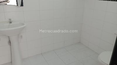 Casa de 5 alcobas en arriendo en Bulevar Las Villas, Bogotá, 305 m² · foto 15 de 19