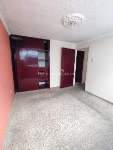 Apartamento de 4 alcobas en venta en Centro Eduardo Santos, Bogotá, 138 m² · foto 7 de 17
