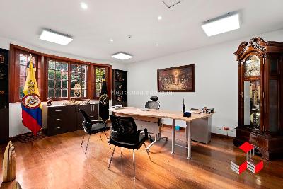 Casa de 5 alcobas en venta en La Soledad Teusaquillo, Bogotá, 960 m² · foto 4 de 20