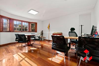 Casa de 5 alcobas en venta en La Soledad Teusaquillo, Bogotá, 960 m² · foto 8 de 20
