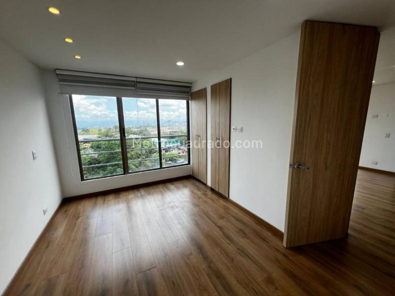 Apartamento en Arriendo, Pinares, Pereira - Mehr
