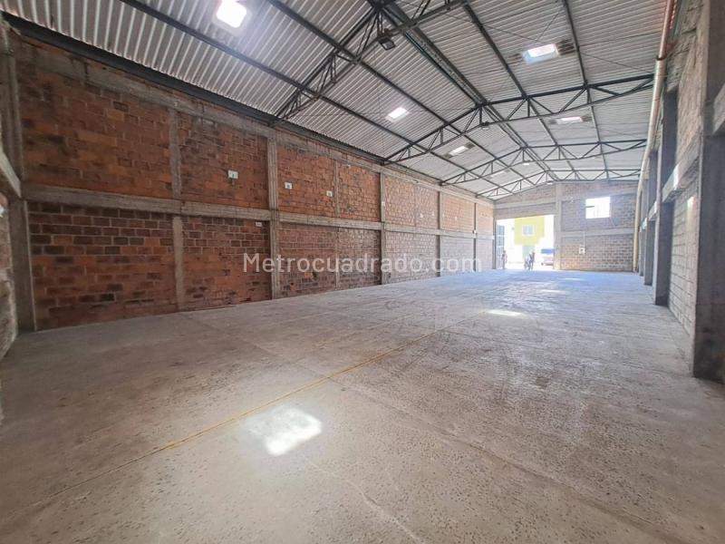 Bodega en Arriendo, Santa Isabel, Dosquebradas - Vista 2