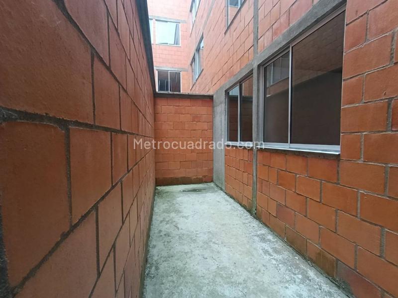 Piso – Dosquebradas - Más