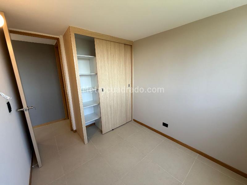 Apartamento en Venta, FONTIBON, Rionegro - Więcej