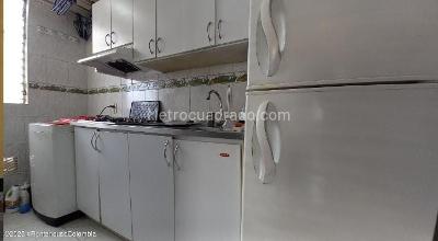Apartamento en venta en Britalia Norte, Bogotá · foto 7 de 17