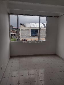 Apartaestudio en venta en Bochica, Bogotá, 31 m² · foto 2 de 11